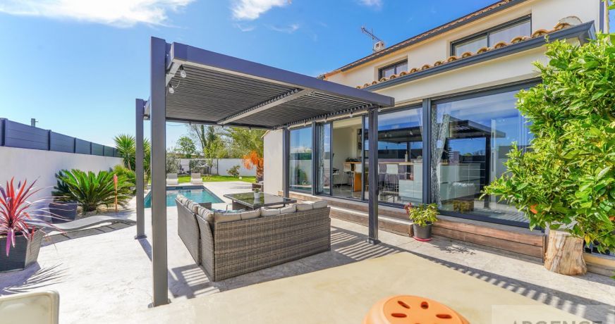 vente Villa d'architecte Lattes