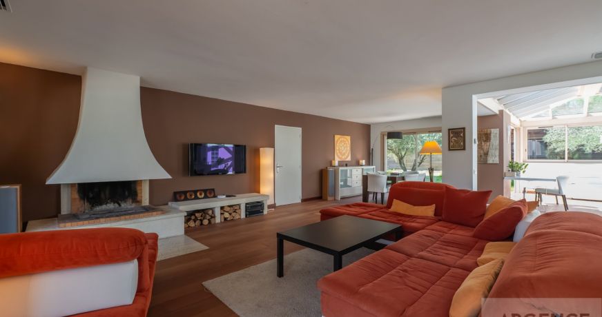 vente Villa d'architecte Saint Mathieu De Treviers