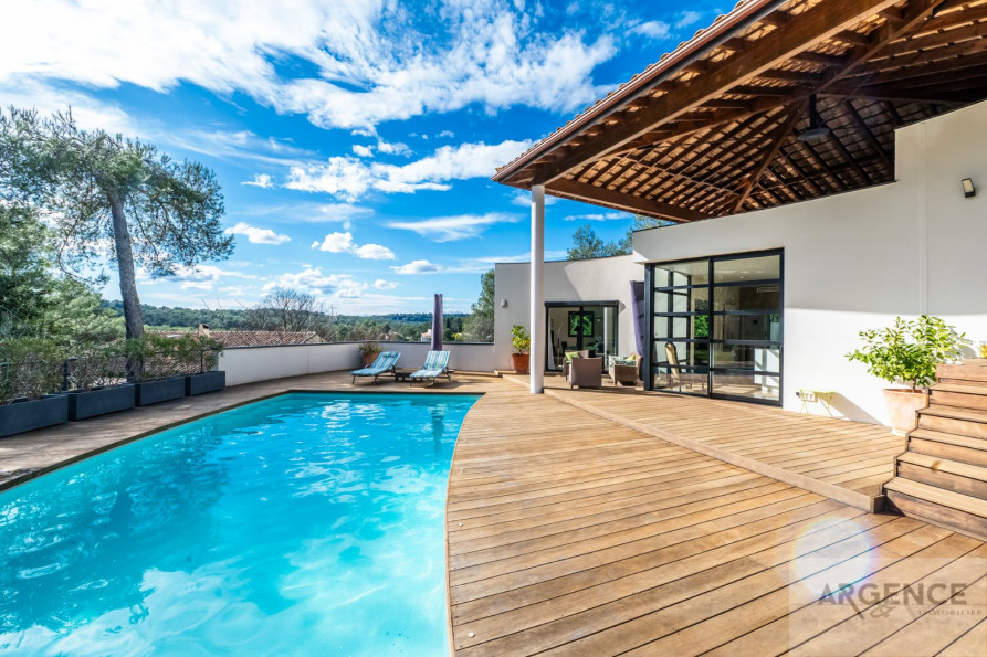 vente Villa d'architecte Saint Clement De Riviere - Photo 1