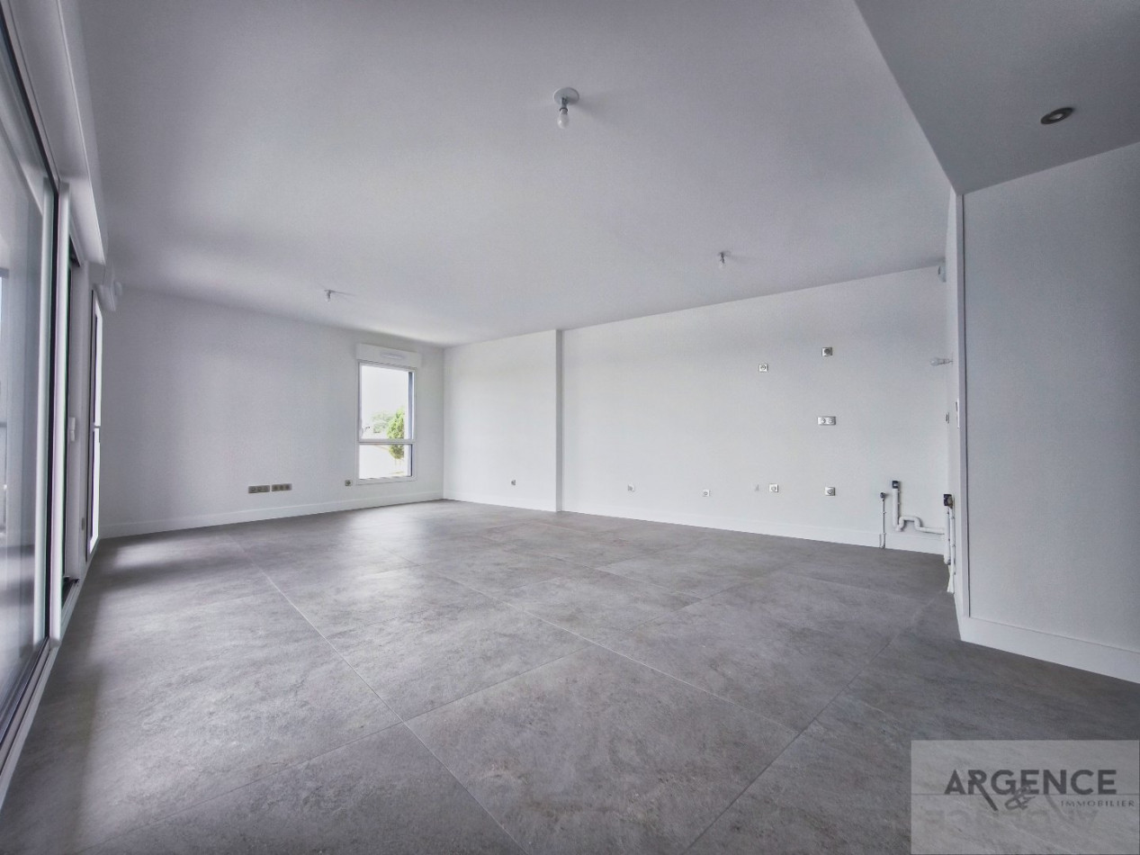 sale Appartement terrasse Baillargues - Photo 4