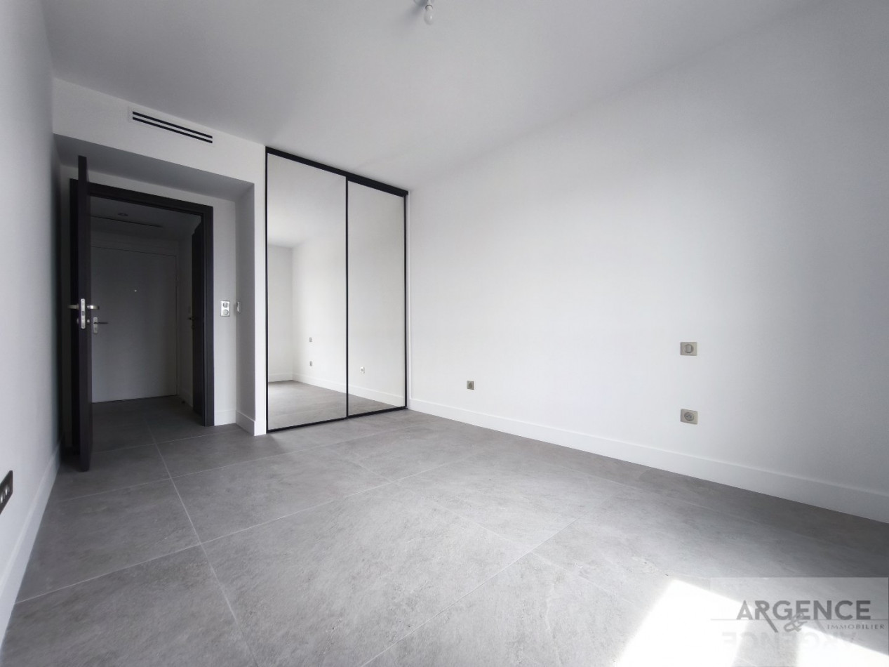 sale Appartement terrasse Baillargues - Photo 8
