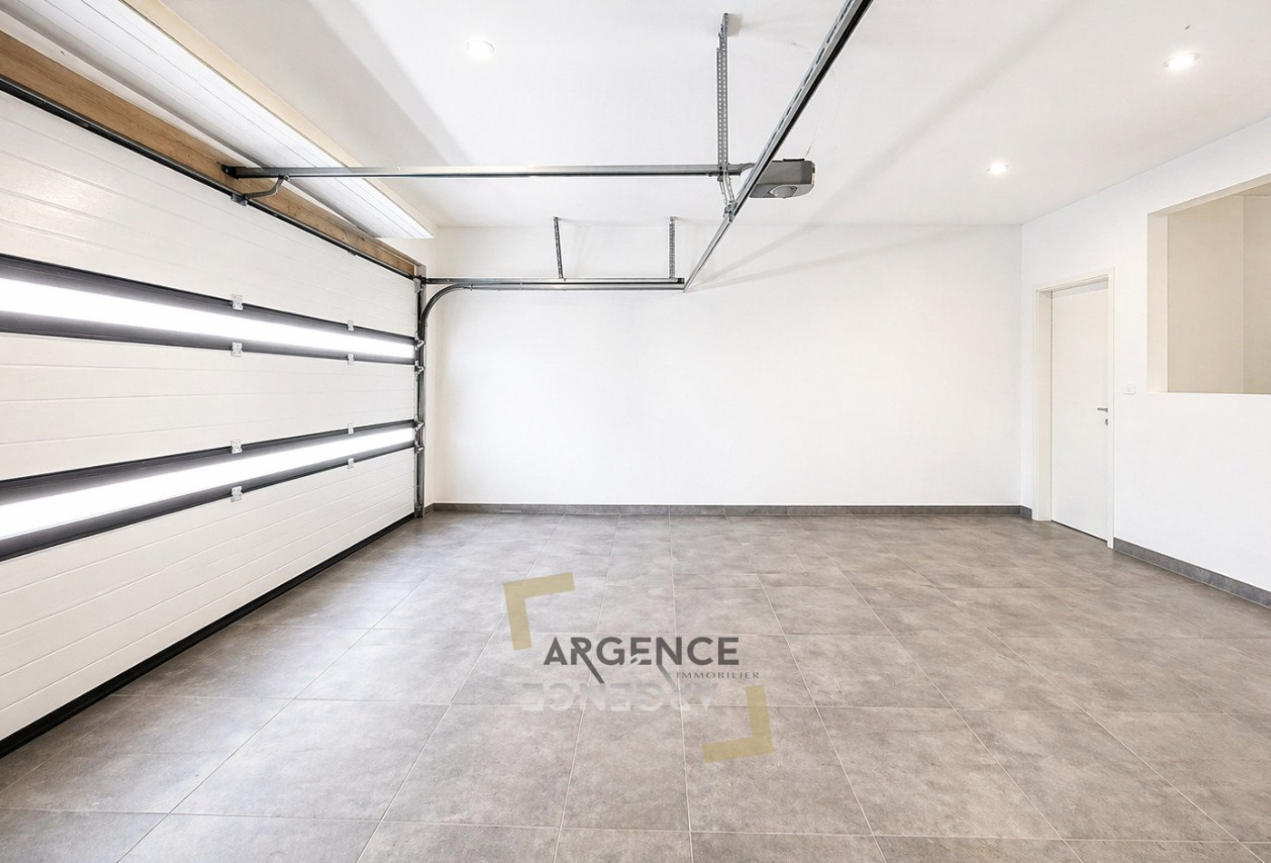 vente Maison contemporaine Saint Aunes - Photo 8