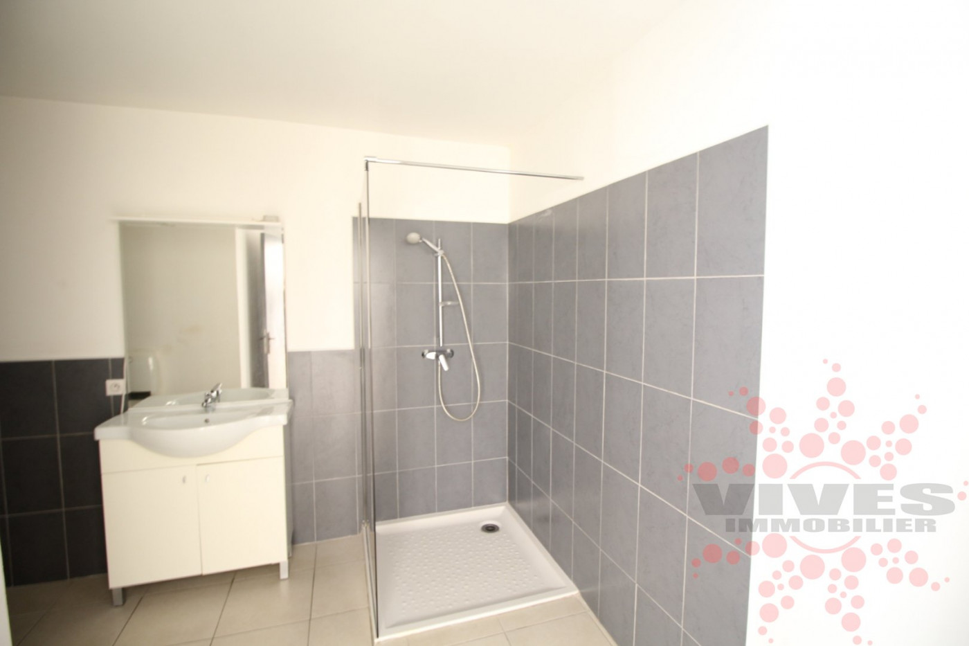 vente Maison de village Quarante - Photo 4