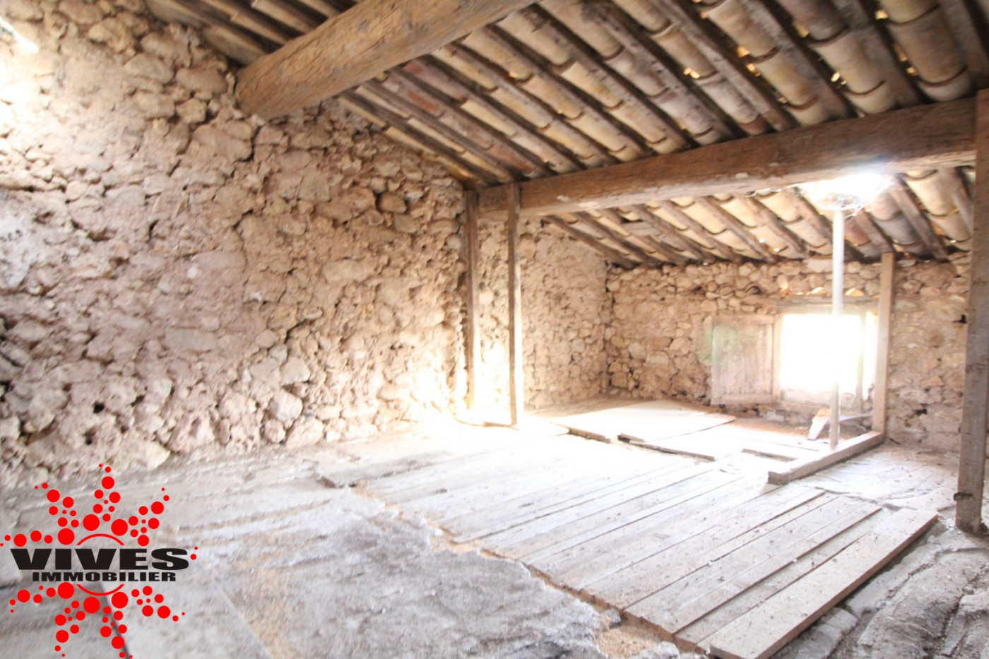 vente Remise en pierre Quarante - Photo 4