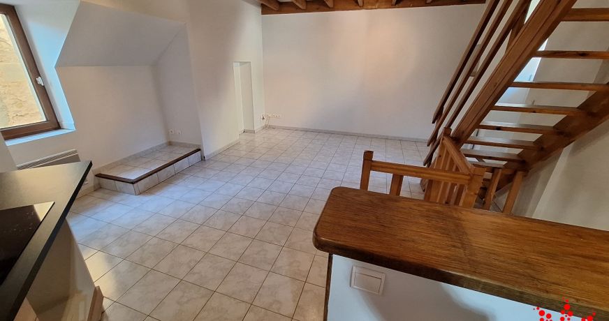 vente Maison de village Quarante
