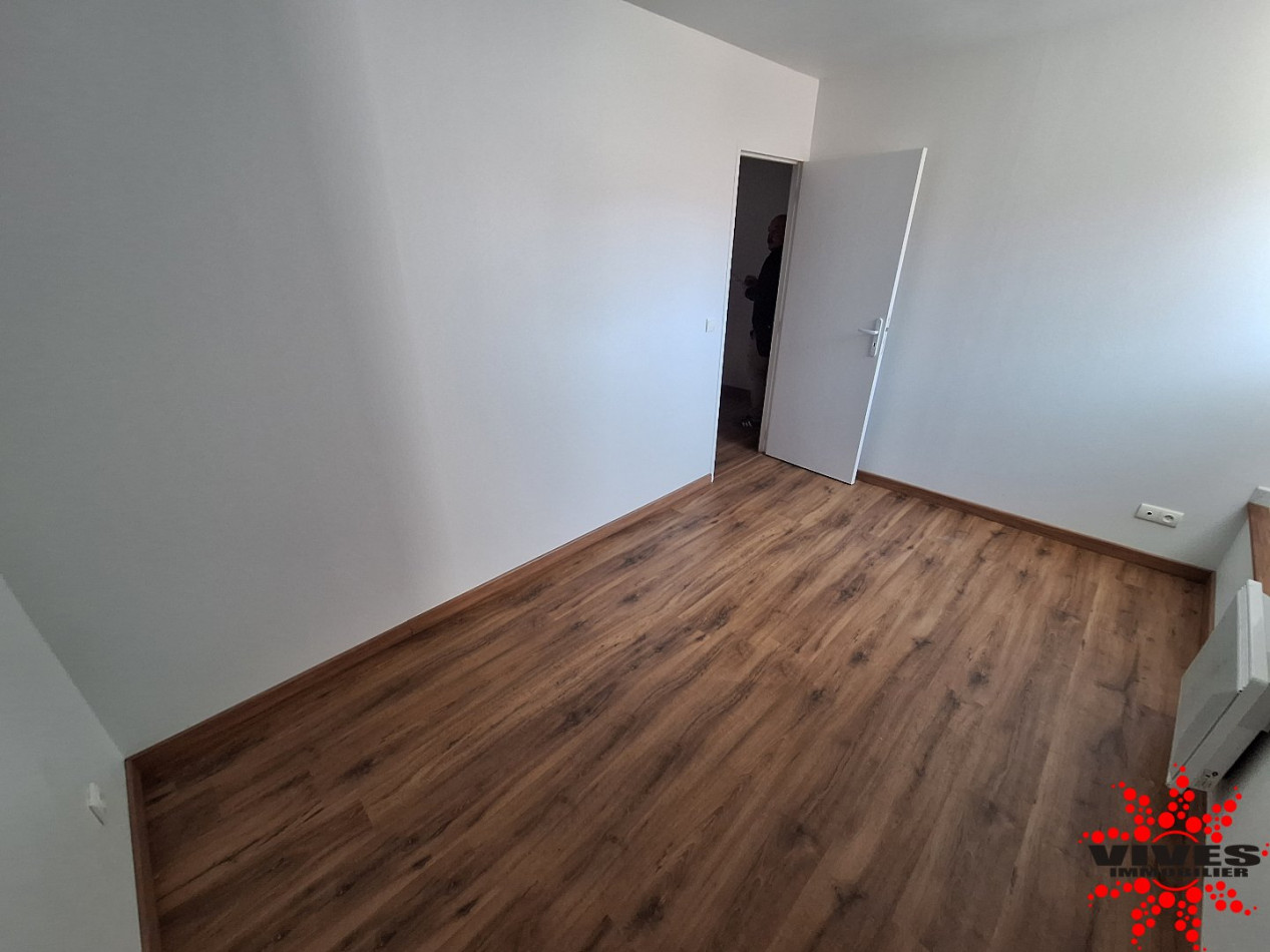 vente Maison de village Quarante - Photo 8