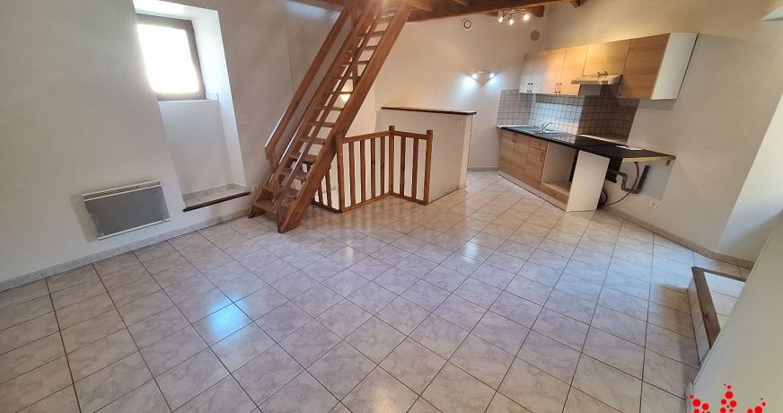 vente Maison de village Quarante