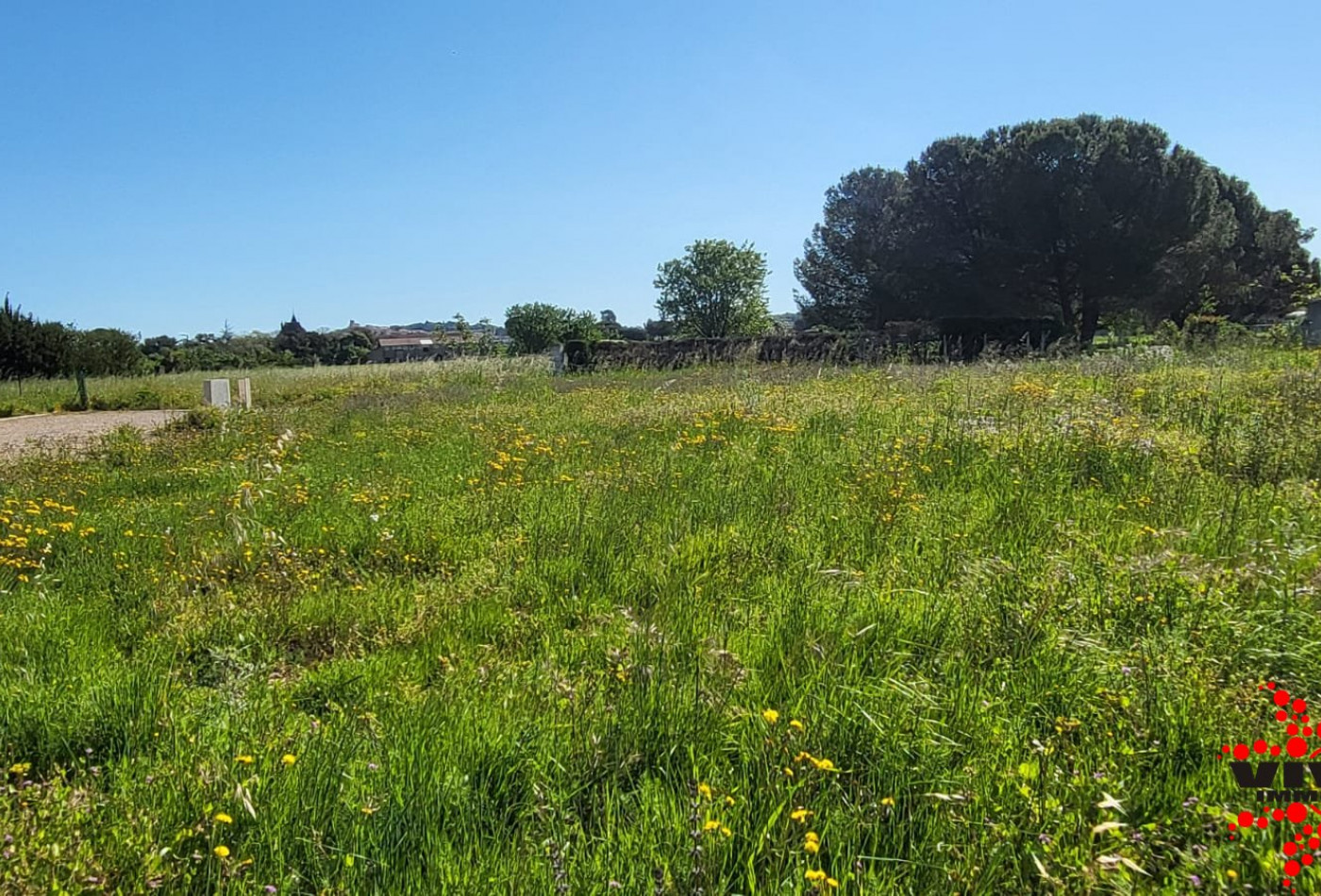 vente Terrain constructible Lignan Sur Orb - Photo 1