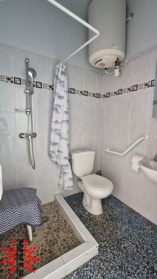 sale Maison à rénover Montady - Photo 7