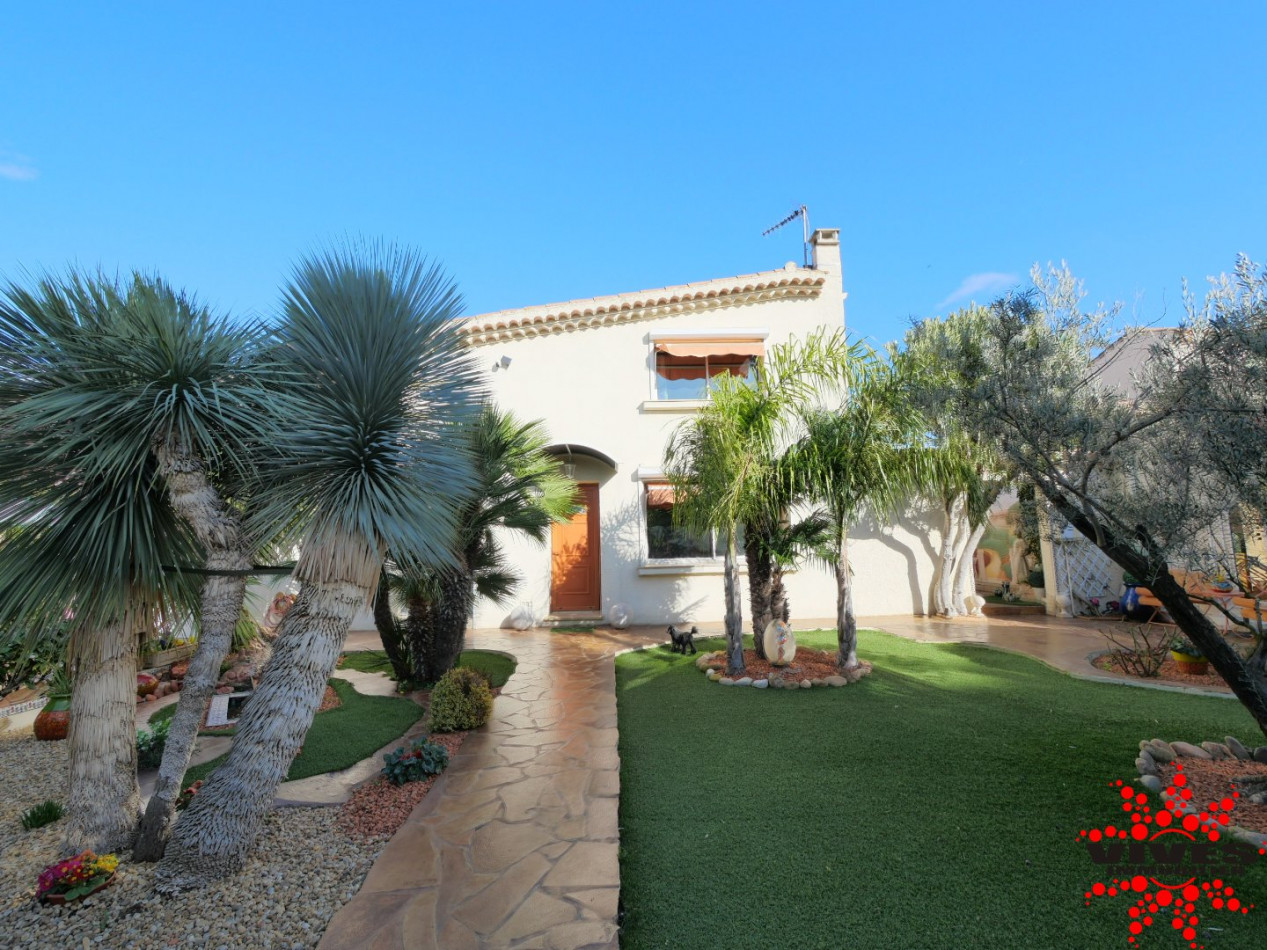 sale Villa Montady - Photo 1