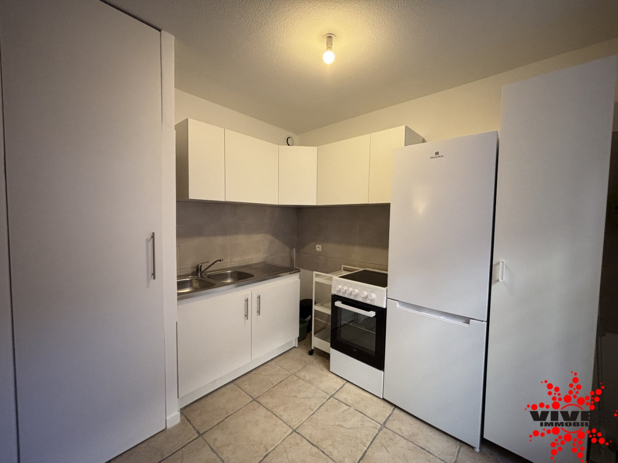 location Appartement Cruzy - Photo 2