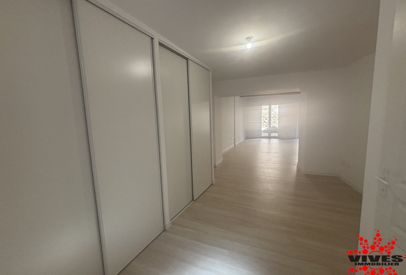 location Maison Quarante - Photo 3