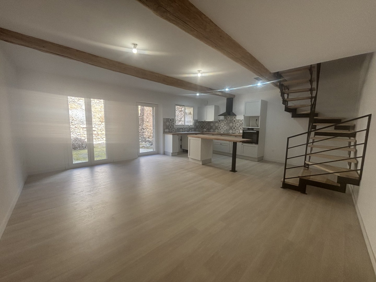location Maison Quarante - Photo 1