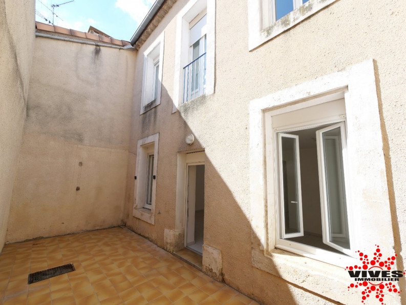 vente Maison de village Quarante - Photo 1