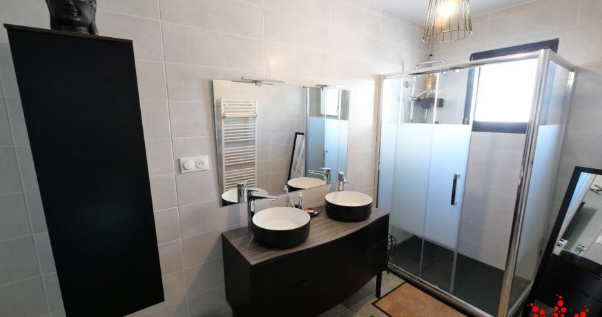 vente Villa Cruzy