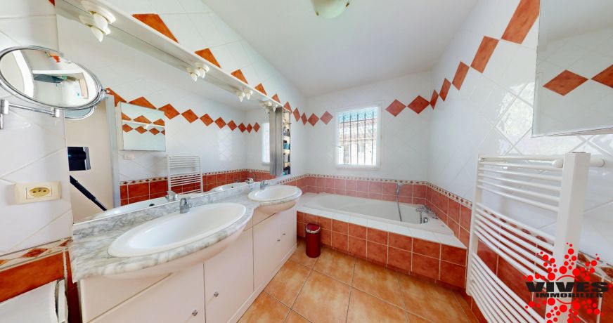 vente Villa Poilhes