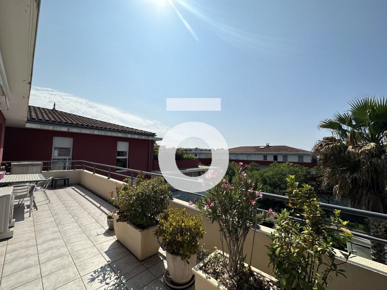 vente Appartement Le Cres - Photo 1