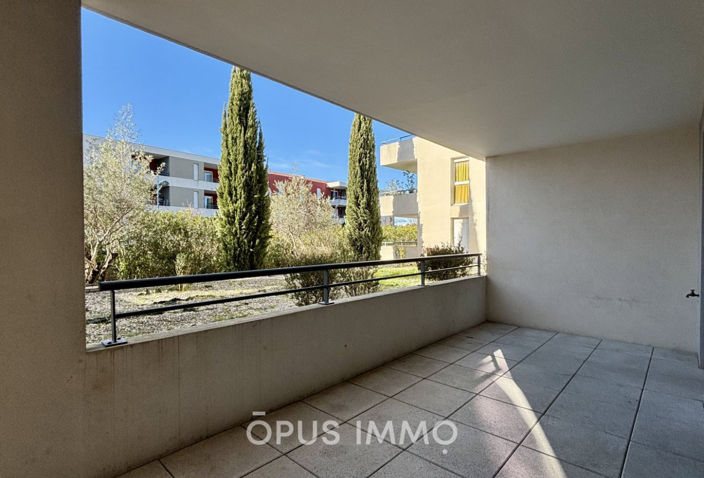 vente Appartement Le Cres - Photo 3