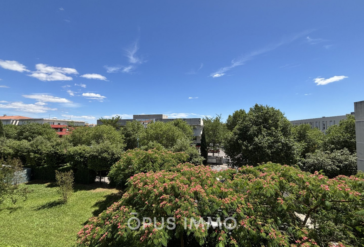 vente Appartement Le Cres - Photo 1