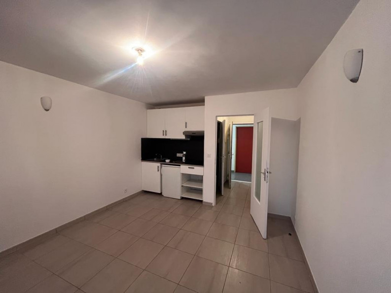 location Studio Montpellier - Photo 1