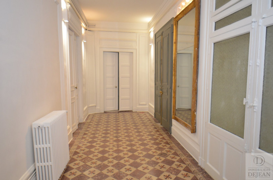 location Appartement haussmannien Montpellier - Photo 3