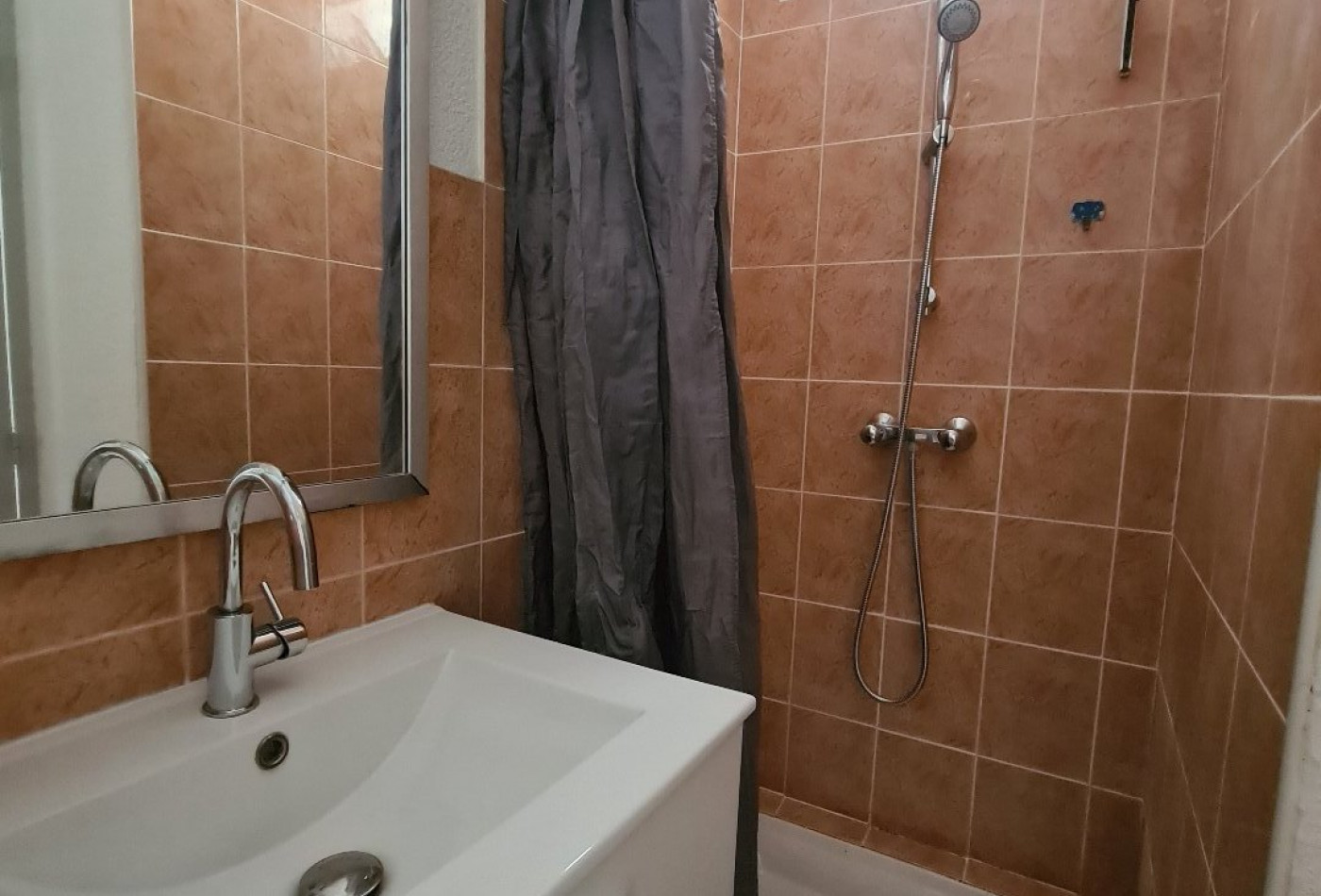 location Appartement ancien Montpellier - Photo 3