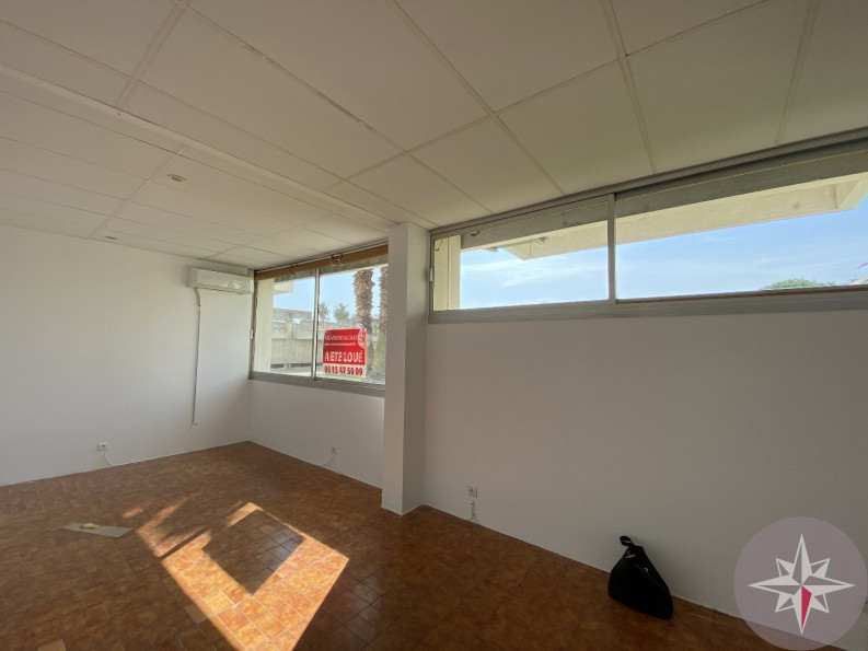 location Local commercial Carnon Plage (mauguio) - Photo 1