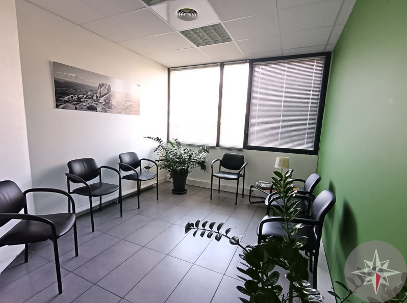 vente Locaux d'activité Montpellier - Photo 3