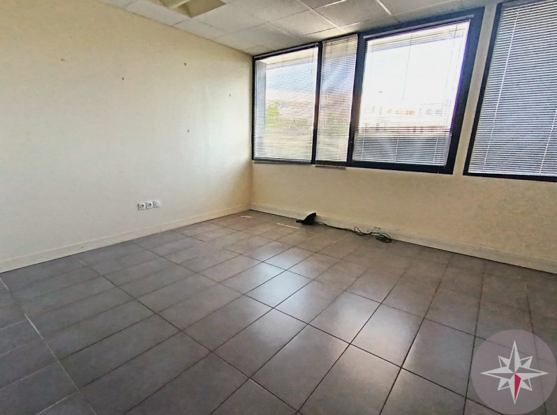 vente Locaux d'activité Montpellier - Photo 7