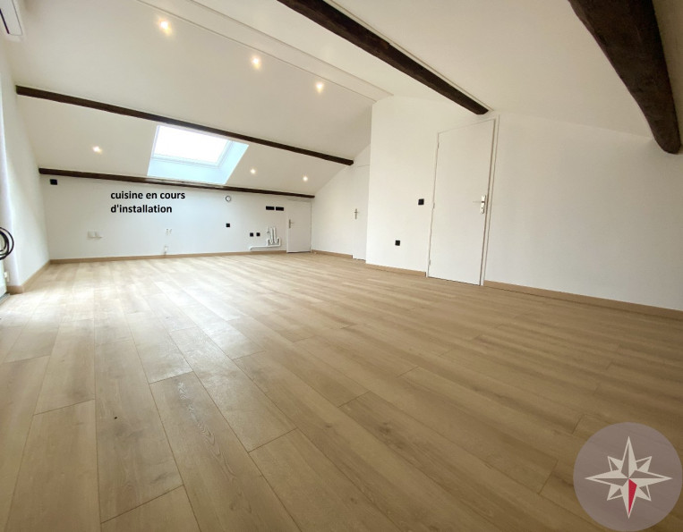 location Studio Cournonsec - Photo 2