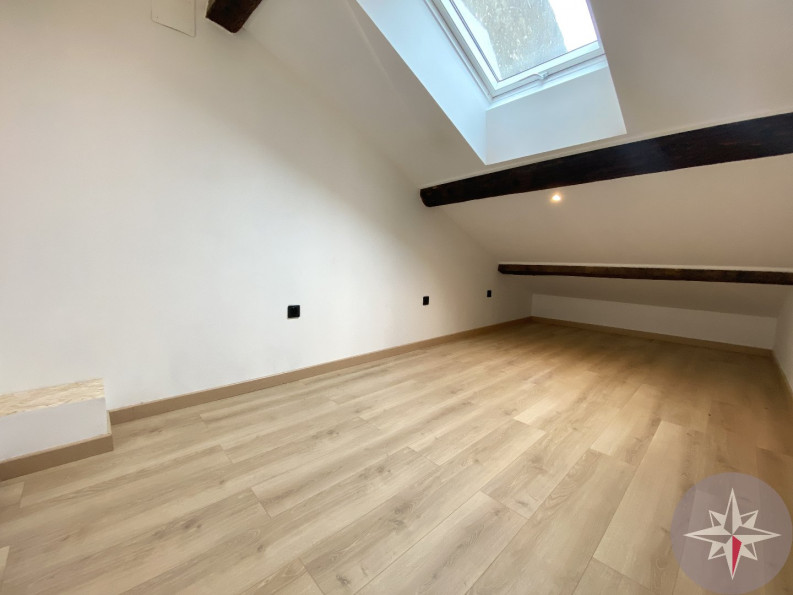 location Studio Cournonsec - Photo 3