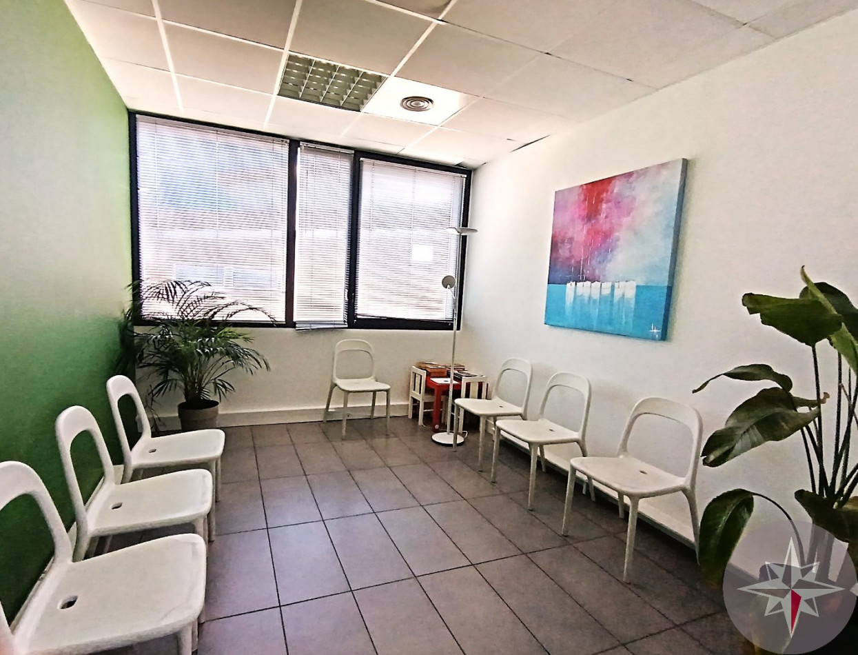 à vendre Locaux d'activité Montpellier - Photo 2