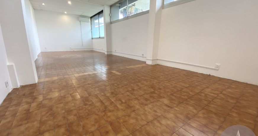 location Local commercial Carnon Plage (mauguio)