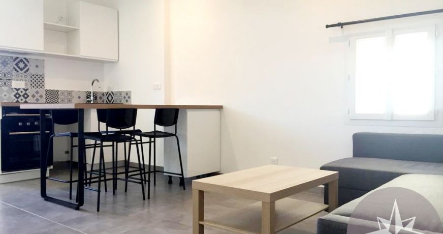 location Appartement Gigean