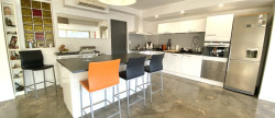 location Maison Castries