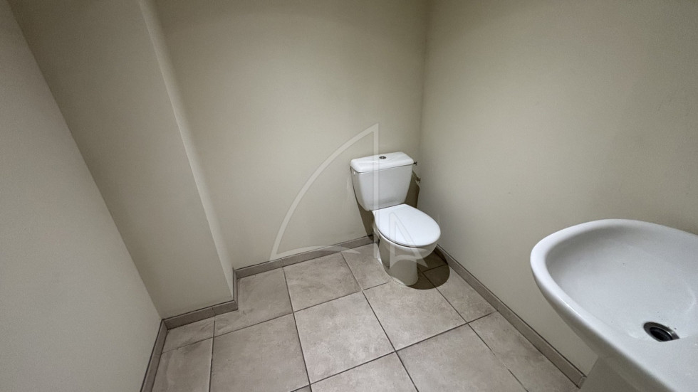 location Locaux d'activité Montpellier - Photo 10