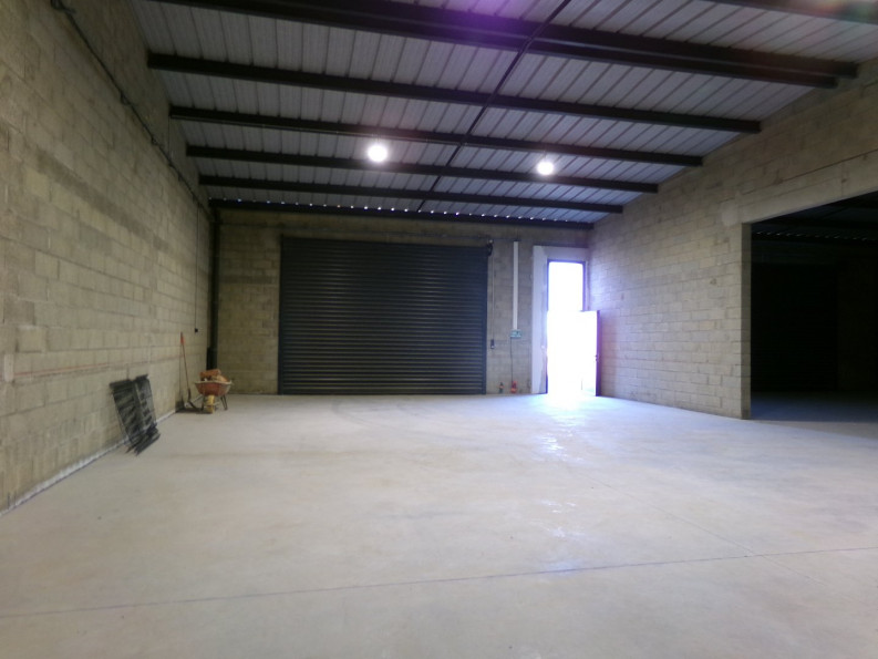 location Entrepot Colombiers - Photo 8