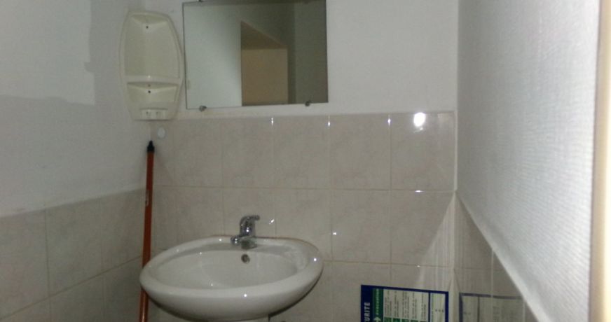 location Local commercial Beziers