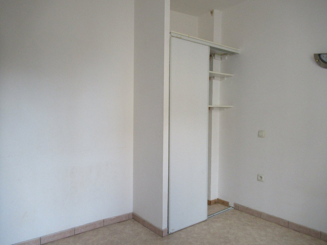 à louer Appartement Creissan - Photo 6