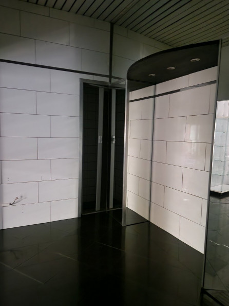 location Local commercial Beziers - Photo 7