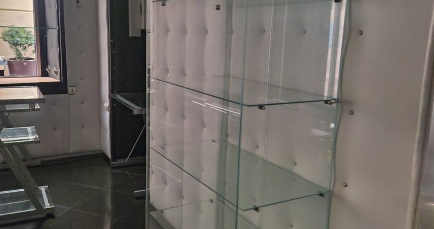 location Local commercial Beziers