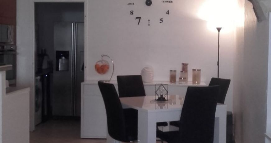 location Maison Servian
