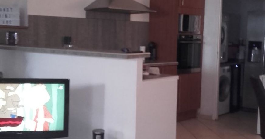 location Maison Servian