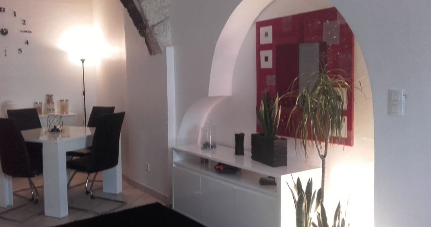 location Maison Servian