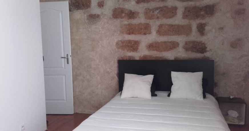 location Maison Servian