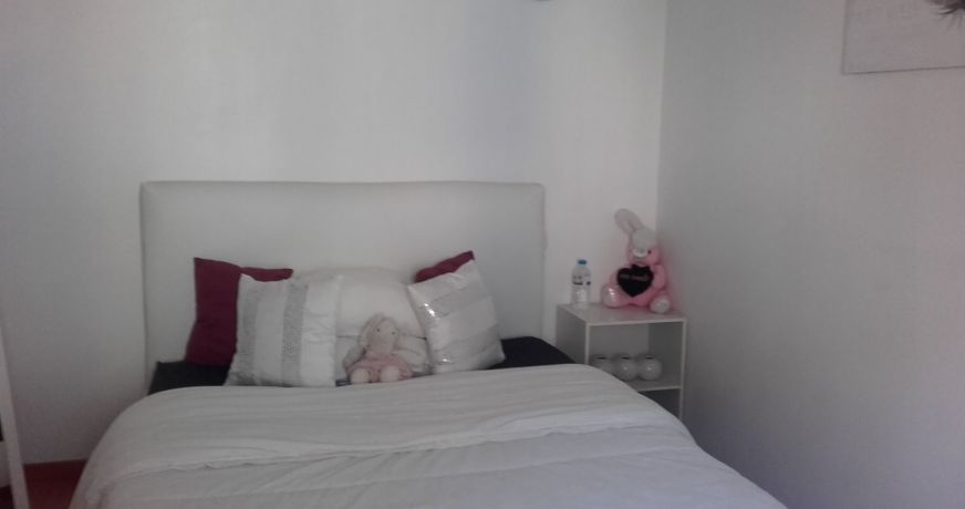 location Maison Servian
