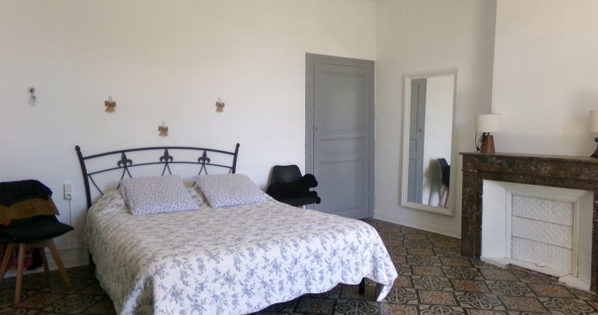 location Appartement Saint Genies De Fontedit
