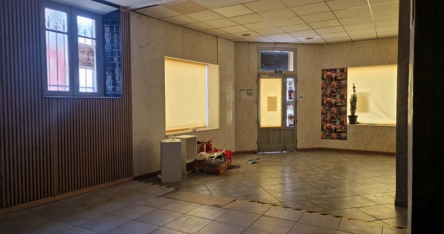 location Local commercial Beziers