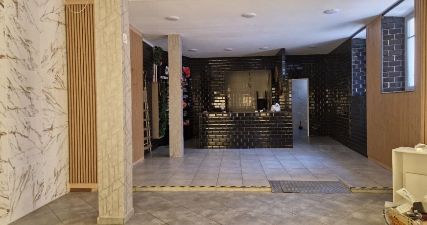 location Local commercial Beziers