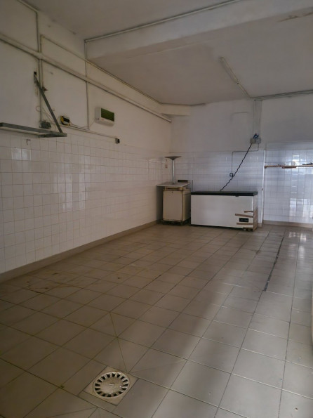 location Local commercial Beziers - Photo 7